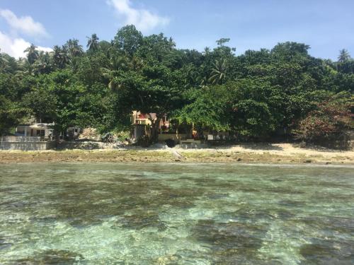 eagles nest beach resort samal island