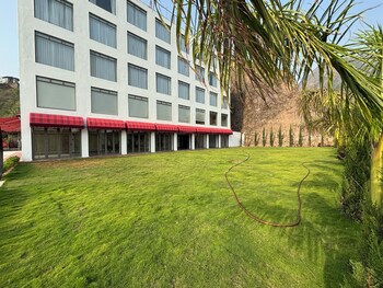 cullinan hotel and restaurant