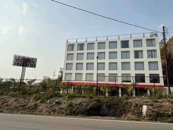 cullinan hotel and restaurant