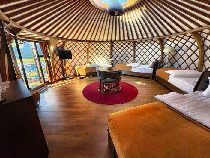 green crown resort