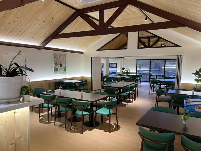 green crown resort
