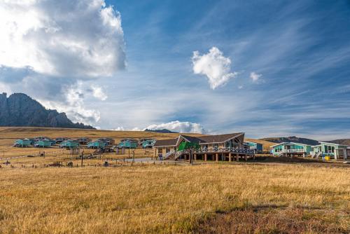 green crown resort