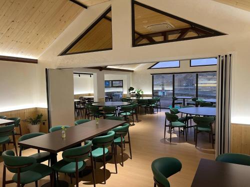green crown resort