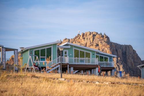 green crown resort