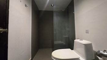 big buddha view apt 1br t1 306