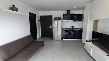 big buddha view apt 1br t1 306