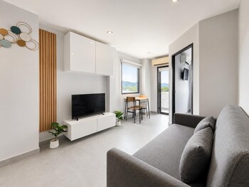 boutique bliss 1br t1 506