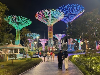 vinhomes grand park masterise center