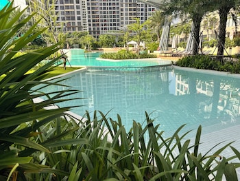 vinhomes grand park masterise center