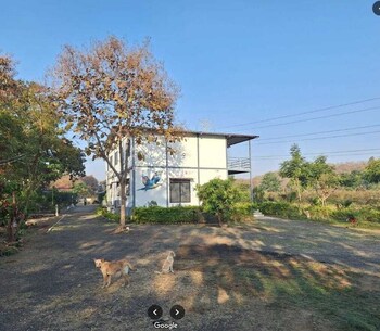 maya farm stay