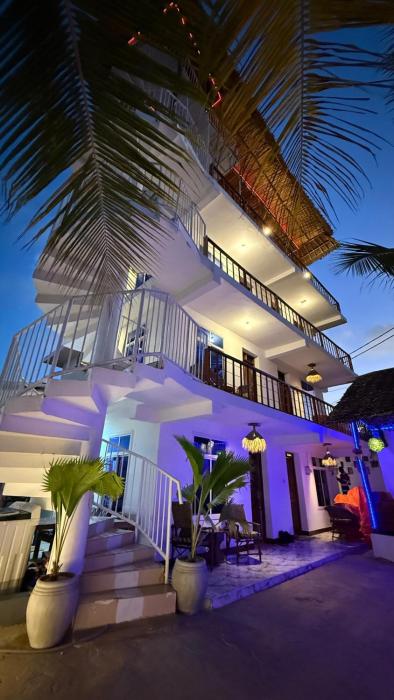 zanz bay hotel