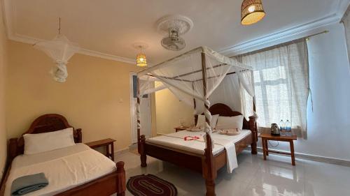zanz bay hotel
