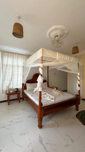 zanz bay hotel