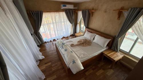 zanz bay hotel