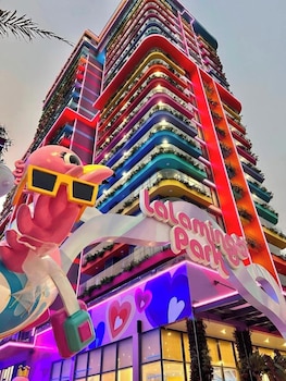 flamingo hai tien sea view