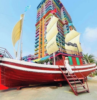 flamingo hai tien sea view