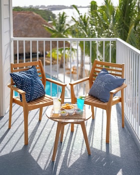 compass hotel beaufort by margaritaville