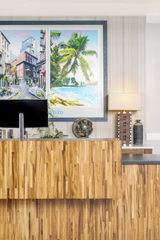 Compass Hotel Beaufort By Margaritaville,,3 star