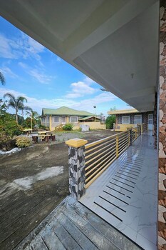 michaels homestay farm villa nr patar beach and bolinao falls