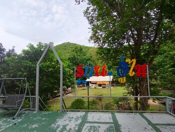 Phawaeng Resort,,2 star
