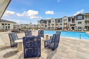 luxurious apartments pool gym bikes