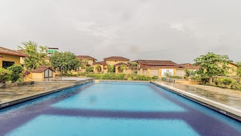 munal and mayur resort