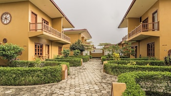 munal and mayur resort