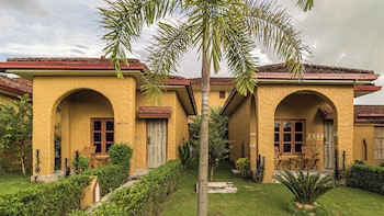 munal and mayur resort