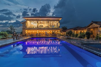 Munal And Mayur Resort,,3 star