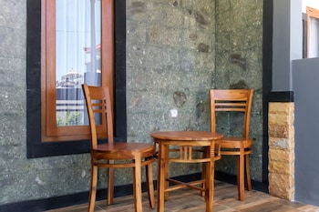 twospaces living at bunda nana residence gianyar