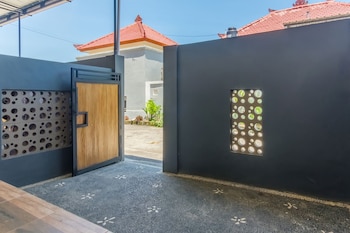 twospaces living at bunda nana residence gianyar