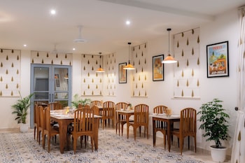 Inara House,,3 star