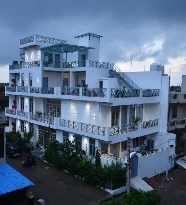 inara house