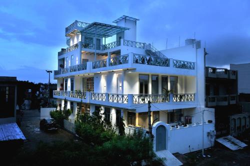 inara house