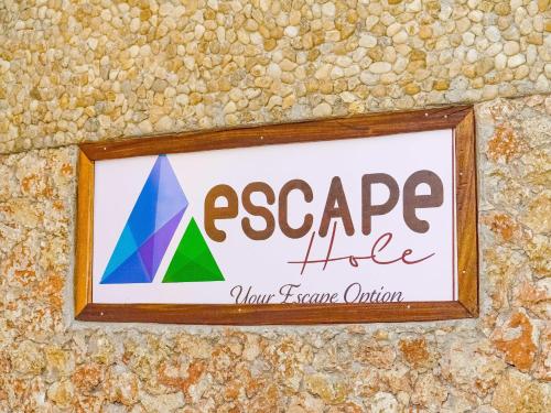 escape hole