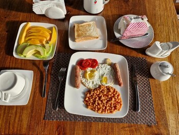 64 Zenj House,,3 star