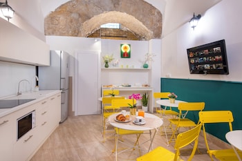 maison lulu naples old town
