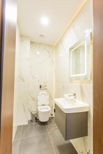 accra luxury apartments at essence