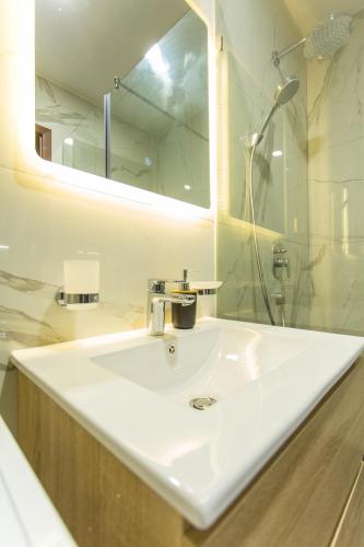 accra luxury apartments at essence