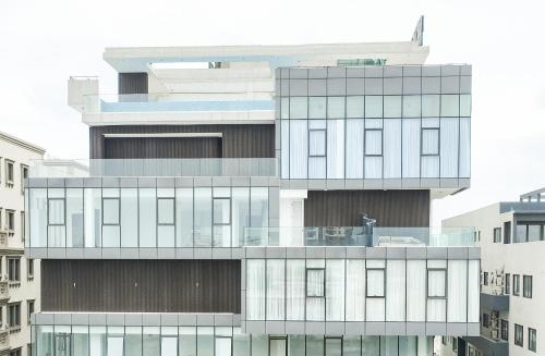 accra luxury apartments at essence