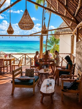 zanzibar beach escape