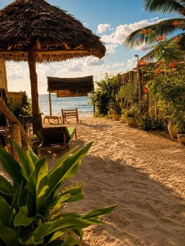 zanzibar beach escape