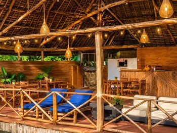zanzibar beach escape