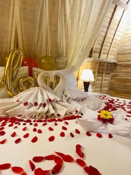 The Blooms Villa,,3 star