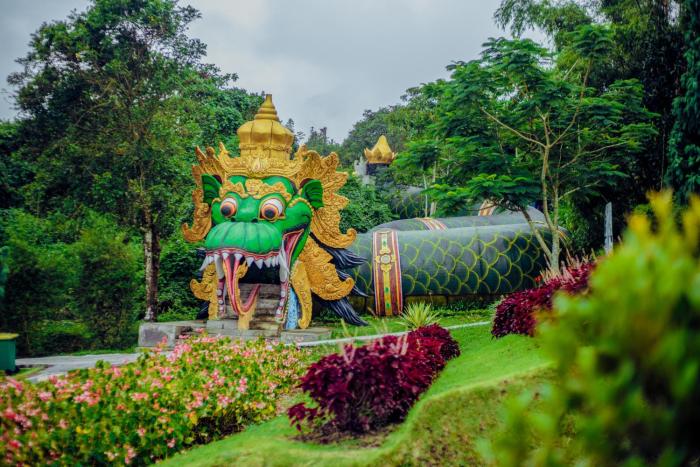 the blooms villa