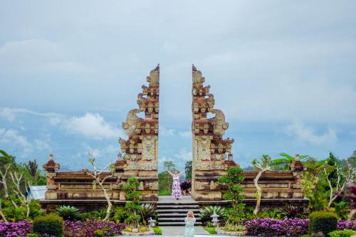 the blooms villa
