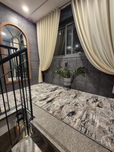 dovrinn boutique aparthotel downtown