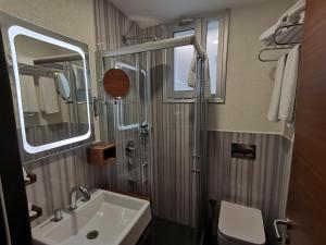 hay hotel adult only