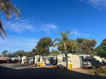 coolgardie caravan park