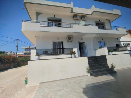 villa leozeka